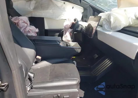 2024 Tesla Cybertruck from USA, damaged, VIN 7G2CEHED2RA025564